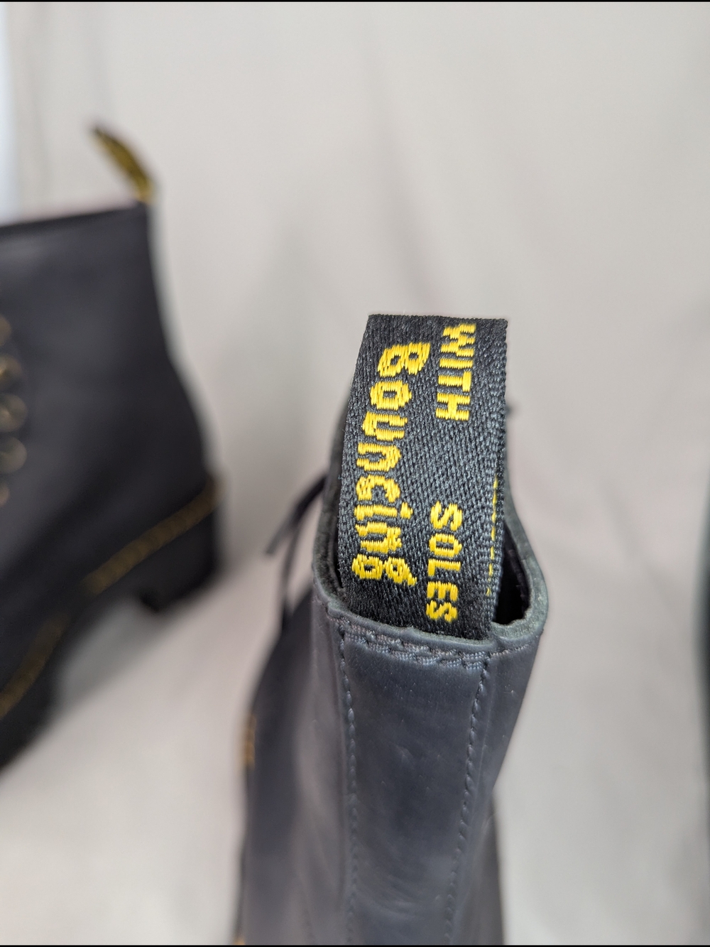 Dr Martens Black 8 Shriver Hi Women's Leather Heeled Boots - Picture 12 of 16